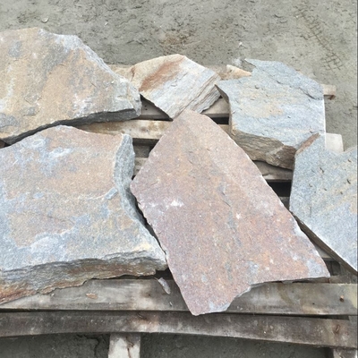 China Rustic Quartzite Random Flagstone Landscaping Stones Crazy Stone Irregular Flagstone supplier