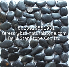 China Black Pebble Mosaic,Black Cobble Stone On Mesh,River Stone Mosaic Sheet,Meshed Pebbles supplier