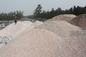 Pink Gravel,Yellow Crushed Stone,Broken Stones,Pink Machine-Made Pebbles,Landscaping Gravels supplier